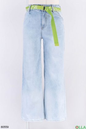 Женские голубые джинсы с поясом