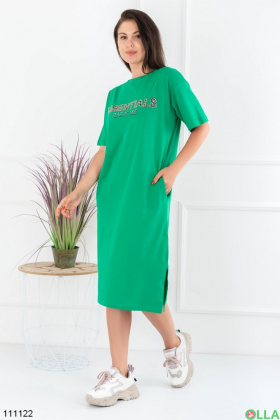 Женское зеленое платье с надписью