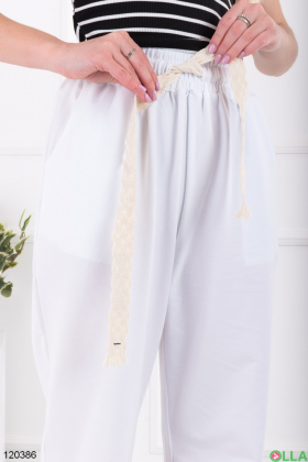 Жіночі білі брюки-палаццо