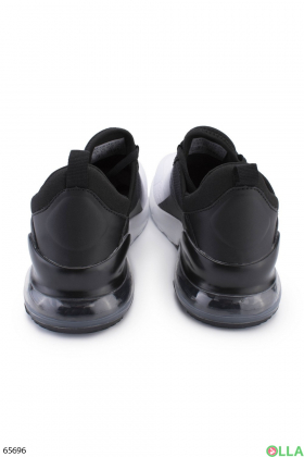 Чоловічі чорно-білі кросівки на шнурівці