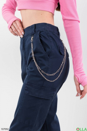 Женские синие брюки-карго с цепочкой
