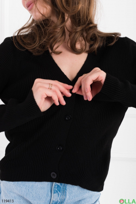 Жіночий чорний светр на ґудзиках