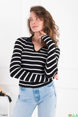 Жіночий двоколірний светр у смужку