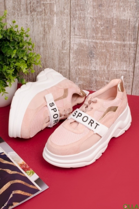 Жіночі рожеві кросівки