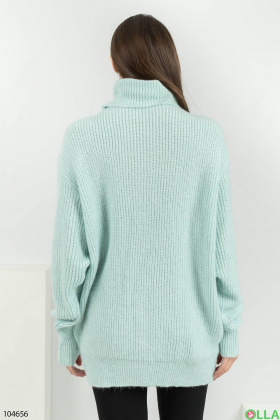 Жіночий бірюзовий светр
