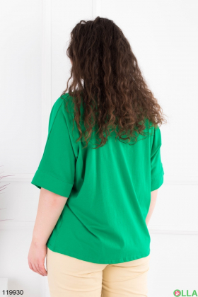 Женская зеленая футболка батал
