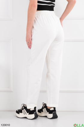 Жіночі білі спортивні брюки-банани