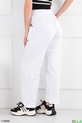 Жіночі білі спортивні брюки-банани