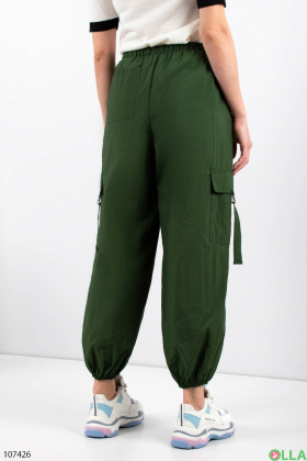 Жіночі зелені штани-карго