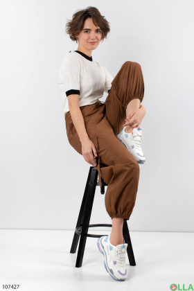 Жіночі коричневі штани-карго