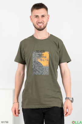 Чоловіча футболка кольору хакі з малюнком
