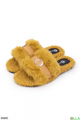 Women's yellow room slippers