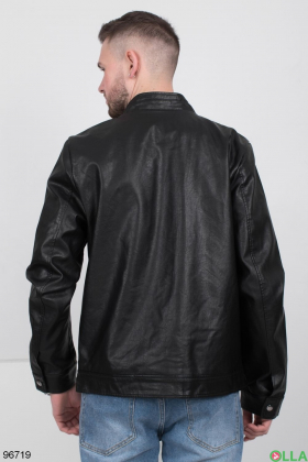 Мужская черная куртка из эко-кожи