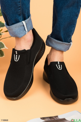 Мужские черные кроссовки из текстиля