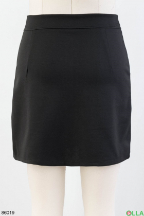 Women's black knitted skirt