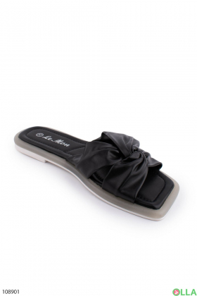 Women's black slippers