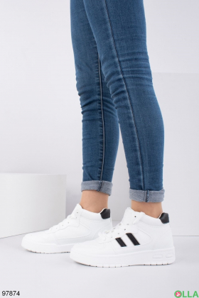 Жіночі високі білі кросівки