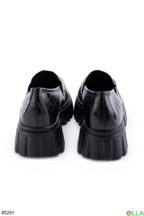 Женские черные туфли без застежки