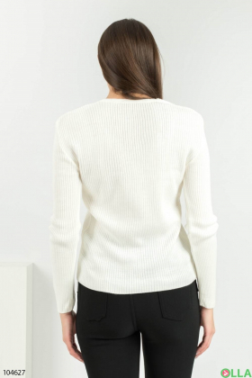 Женский белый свитер