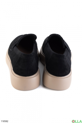 Женские черные туфли из экозамши