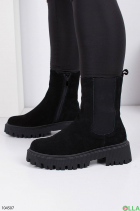Женские зимние черные ботинки на низком ходу