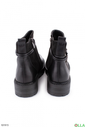 Жіночі чорні черевики на блискавці