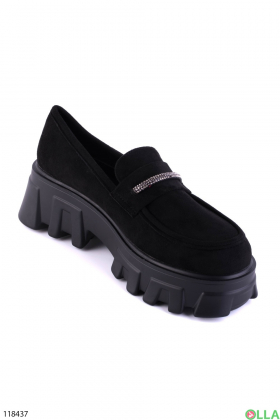 Жіночі чорні туфлі з еко-замші на платформі
