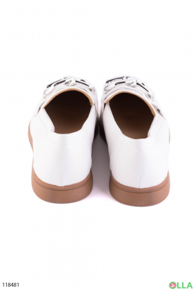 Женские белые туфли из эко-кожи