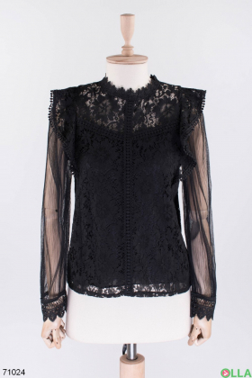 Жіноча чорна блузка з мереживом