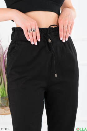 Жіночі чорні брюки на резинці