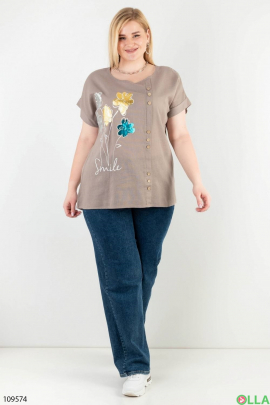 Women's brown batal T-shirt with a pattern
