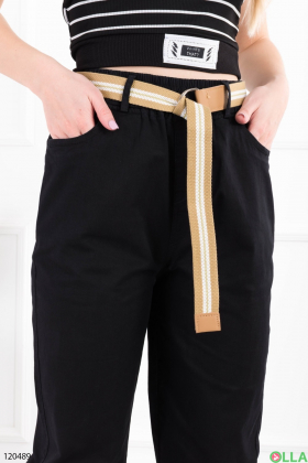 Women's black banana pants with belt