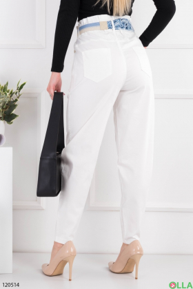Women's white banana pants with belt