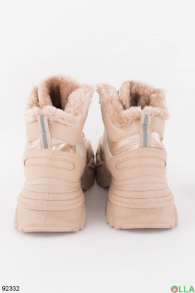 Женские зимние бежевые кроссовки из эко-кожи