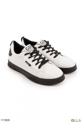 Women's white sneakers made of eco-leather