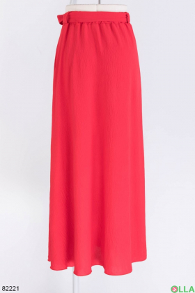 Женская красная юбка с поясом