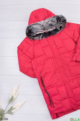 Женская красная зимняя куртка