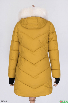 Жіноча темно-жовта зимова куртка