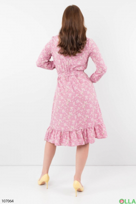 Женское розовое платье в цветочный принт