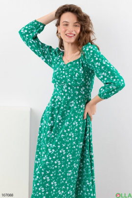 Женское зеленое платье в цветочный принт 
