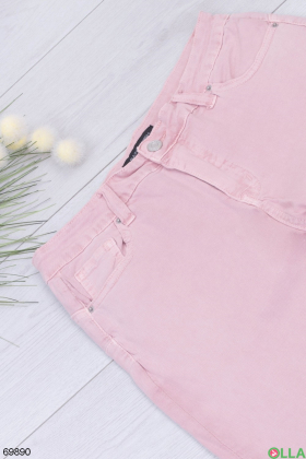 Women's pink jeans