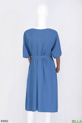Женское синее платье на пуговицах