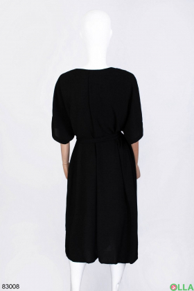 Жіноча чорна сукня на ґудзиках