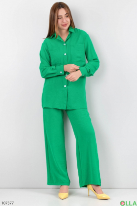 Женский зеленый трикотажный костюм
