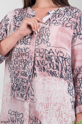 Жіноча рожева сорочка з написами