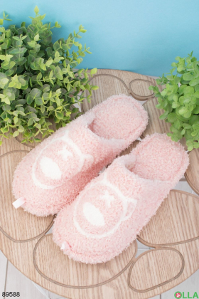 Women's light pink room slippers with a pattern