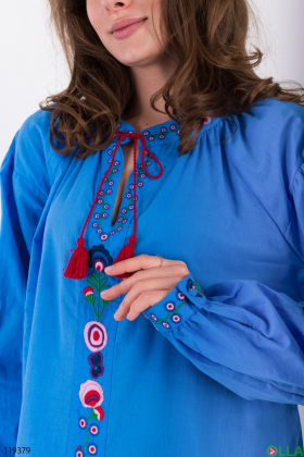 Жіноча синя сорочка-вишиванка