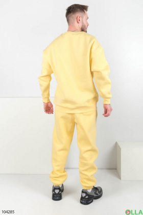 Мужской желтый спортивный костюм на флисе