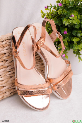 Bronze casual sandals
