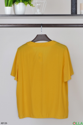 Жіноча сорочка жовтого кольору